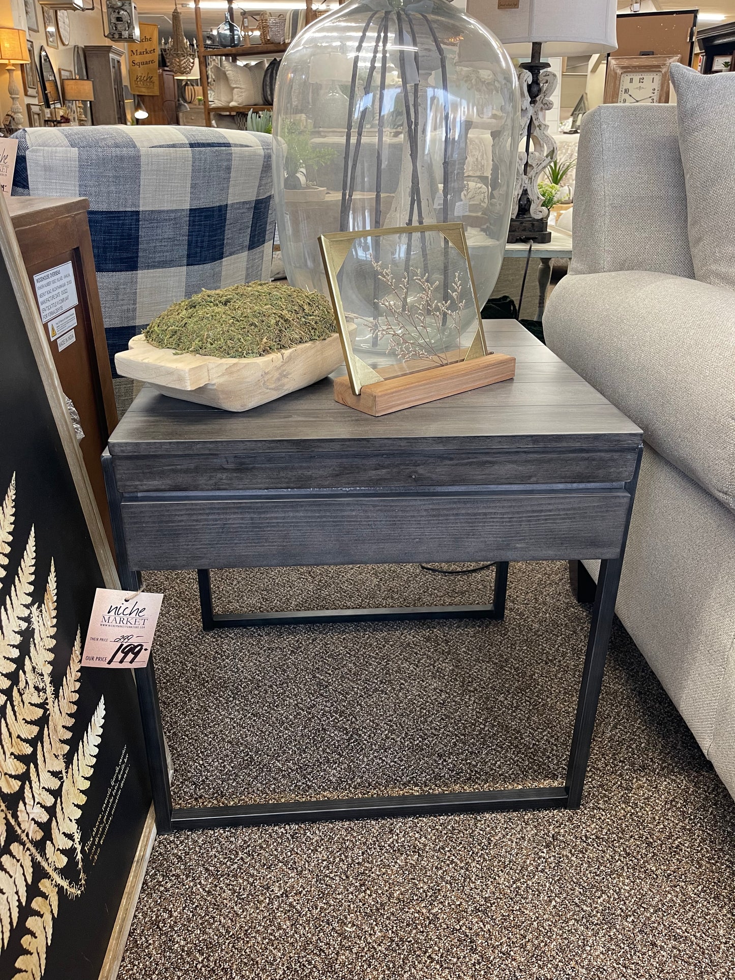 Gateway End Table